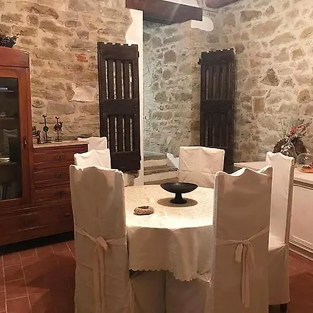 Villa La Speranza Morra
